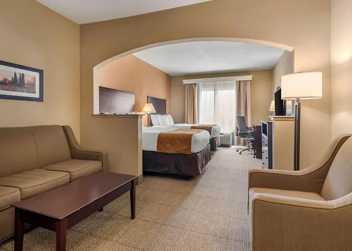 Hotel Comfort Near Route 66